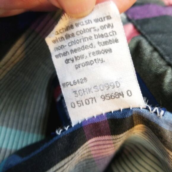 Vintage Wrangler Longtail pearl snap western shirt - Picture 9 of 10